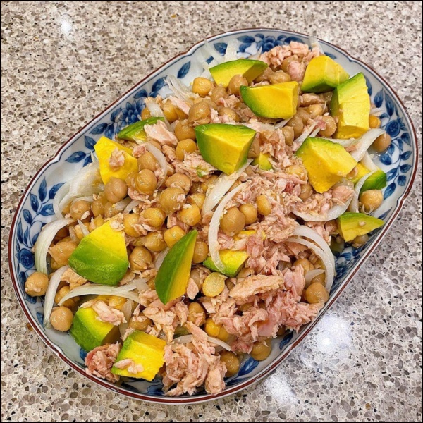 Tăng Thanh Hà làm món bò kho củ quả đẹp mắt như nhà hàng, trời lạnh các mẹ nhất định đừng bỏ qua-9