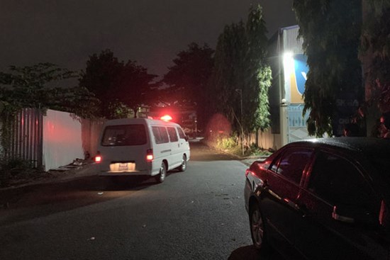 Cô gái đâm chết bạn trai rồi nhờ đồng nghiệp của nạn nhân báo công an ở Sài Gòn