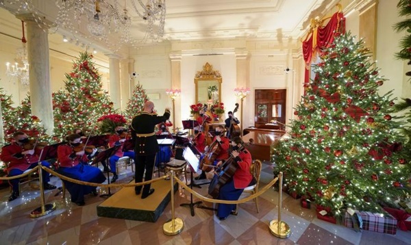 Nhà Trắng trang trí lộng lẫy đón Giáng sinh 2020-7