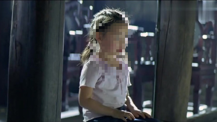 Con gái nhỏ nhìn vào góc tường bảo thấy người lạ, bố mẹ chi tiền tỷ để xua đuổi tà ma và một năm sau sự thật đau lòng hé lộ-3