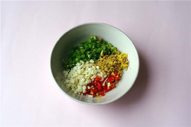 Chế biến nấm hải sản theo cách này, hội chị em ăn kiêng có thể đá bay cơn thèm cơm nhờ hương vị&nbsp;thơm ngon ngây ngất!-2