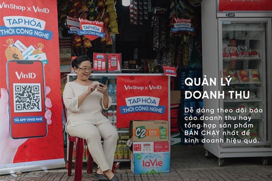 VinShop tặng ‘tuyệt chiêu công nghệ’ giảm gánh nặng cho chủ tạp hóa