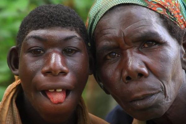 Bí mật về ngọn lửa quỷ cháy liên tục suốt 62 năm không hề tắt một giây, dân làng xếp hàng mang xoong nồi đến nấu nướng miễn phí-8