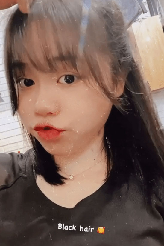 Quang Hải bất ngờ follow lại Huỳnh Anh, tính chuyện yêu lại từ đầu ư?-3