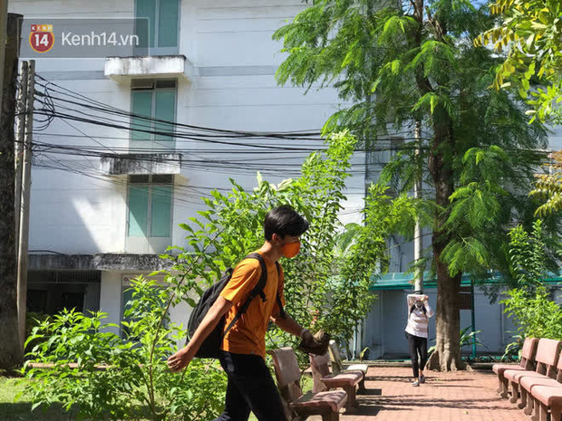 Sinh viên HUTECH và các trường ĐH tại TP.HCM: May mắn vì được nghỉ học kịp thời, sẽ chủ động bảo vệ bản thân-4