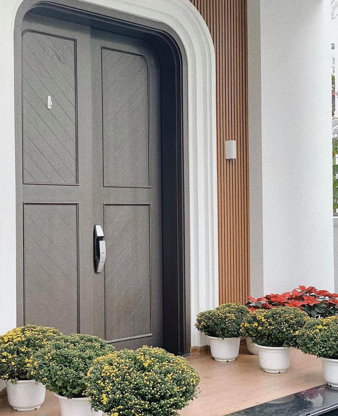 Cận cảnh biệt thự sang trọng của á hậu Tú Anh và chồng thiếu gia-9