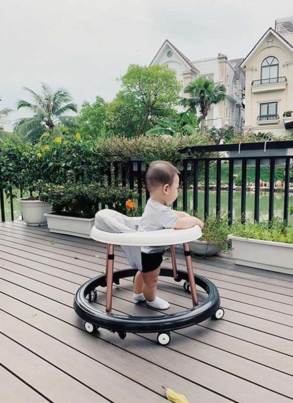 Cận cảnh biệt thự sang trọng của á hậu Tú Anh và chồng thiếu gia-11