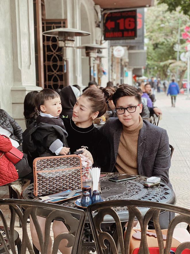 Cận cảnh biệt thự sang trọng của á hậu Tú Anh và chồng thiếu gia-13