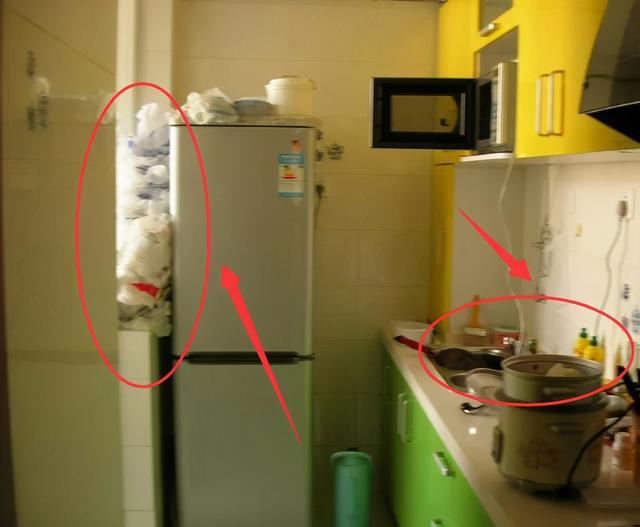 Đừng nhét một đống túi nilon vào bếp, dùng cách này vừa sạch sẽ, gọn gàng lại tiết kiệm được khoản tiền mỗi năm-1