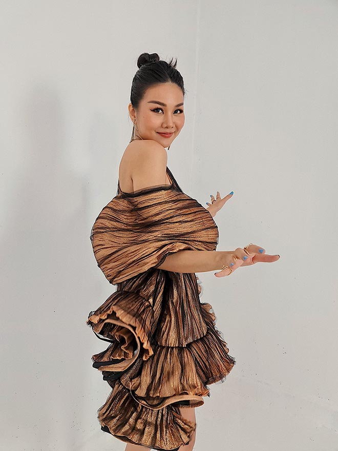 Siêu mẫu Thanh Hằng ở tuổi 37: Chưa lấy chồng, chăm khoe ảnh nóng bỏng-3