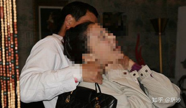 Gã đồ tể sát hại hơn 42 người, nạn nhân thứ 21 xinh đẹp thoát chết từ căn hầm tội ác và trả ơn kẻ thù bằng hành động không ai ngờ-5