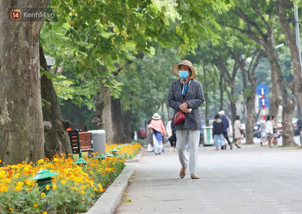 Người Hà Nội kích hoạt trạng thái phòng dịch Covid-19 sau khi TP.HCM có ca nhiễm cộng đồng-8