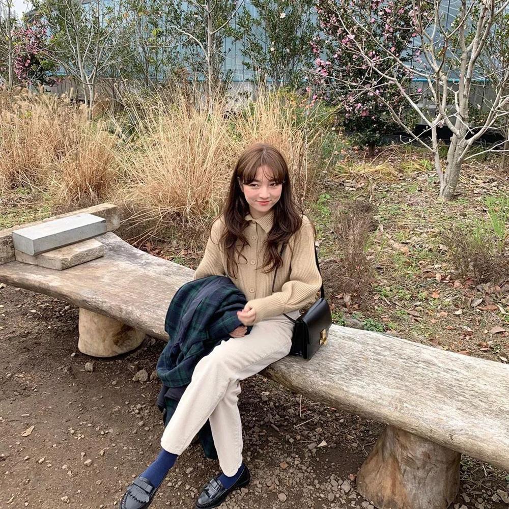 Áo len mà diện cùng 4 kiểu quần này thì hoàn hảo, ai cũng phải khen sao bạn mặc đẹp thế-3