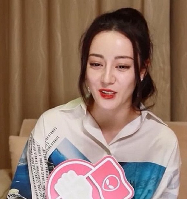 Sau 2 năm, cả Nhiệt Ba và đối thủ Cáp Ni Khắc Tư đều xuống sắc không phanh: Dừ” nhanh khó tin, còn đâu visual khiến Cbiz trầm trồ?-12