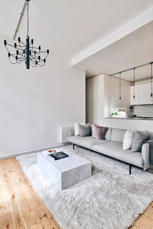 Cô gái Việt ở London mua nhà máy đồng hồ cũ rồi cải tạo thành nhà ở, chuyển hẳn nội thất từ Việt Nam sang-2
