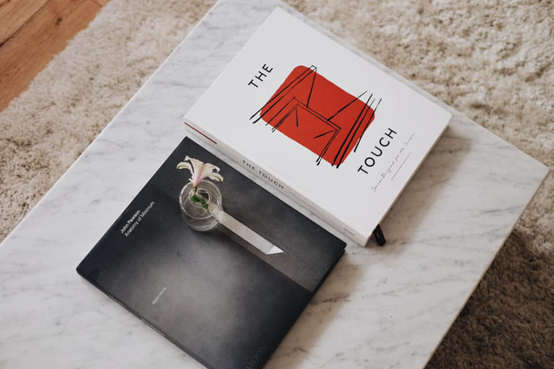 Cô gái Việt ở London mua nhà máy đồng hồ cũ rồi cải tạo thành nhà ở, chuyển hẳn nội thất từ Việt Nam sang-16