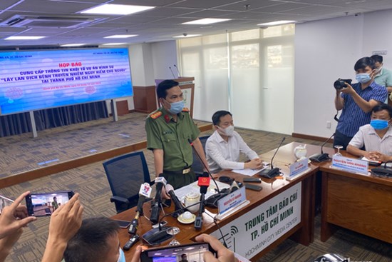 Vụ lây lan dịch bệnh COVID-19 tại TP.HCM: Chưa khởi tố bị can vì cần điều tra thêm và người liên quan đang chữa bệnh