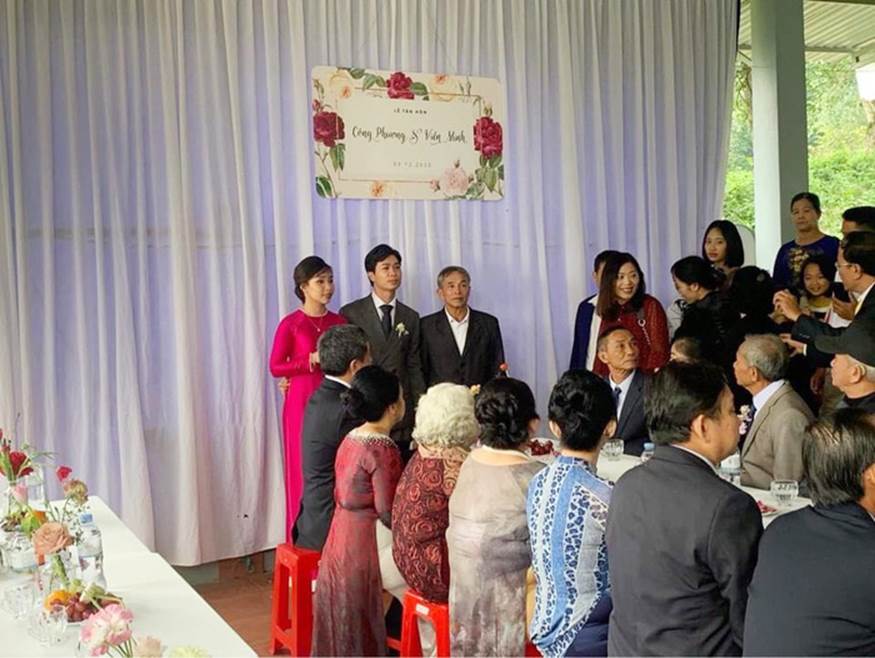 Loạt khoảnh khắc cực đẹp trong đám cưới của Công Phượng ở Nghệ An-6