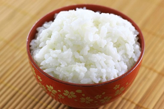 Mẹo bảo quản cơm nguội giữ được dinh dưỡng, hấp lại ngon như vừa nấu