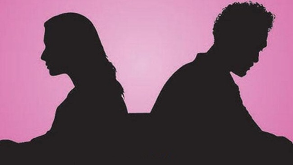 Những đêm nhớ chồng cồn cào và vết trượt dài sau bao năm kìm nén: Lời sám hối bên ảnh thờ và sự cắn rứt đằng sau cơn dục vọng bùng cháy-4