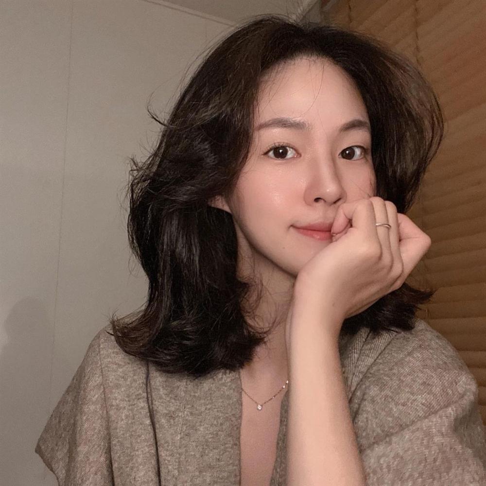 Chăm chỉ rửa mặt mỗi ngày mà da vẫn xấu tệ hại: Xem lại ngay bạn có mắc phải 3 lỗi này không?-1