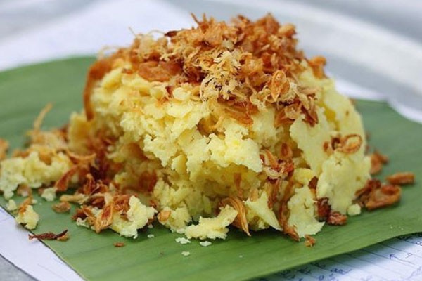 Gần 100 người tại Gia Lai bị ngộ độc sau khi ăn xôi của đoàn từ thiện-1