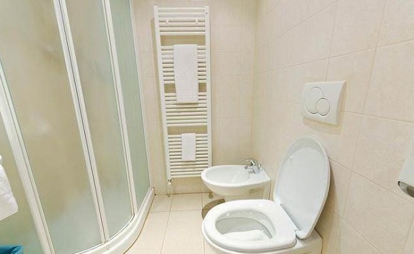 Những phong thủy kiêng kỵ về vị trí phòng tắm-1
