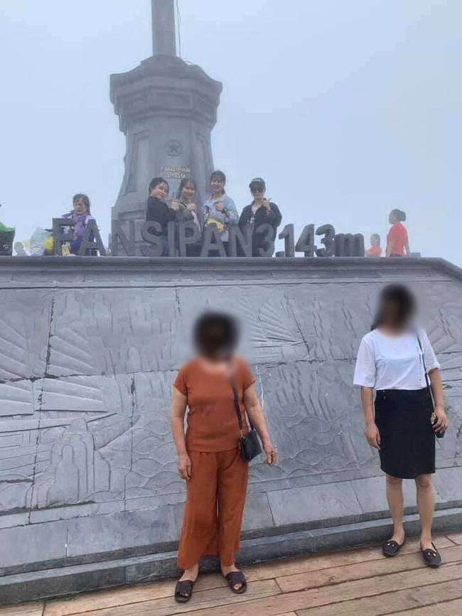 Nhờ người lạ chụp ảnh không xem lại, các cô gái ra về trong sự ức chế, lên mạng kể lể nghĩ được thương nhưng hóa ra lại bị dân mạng công kích gây hoang mang-1