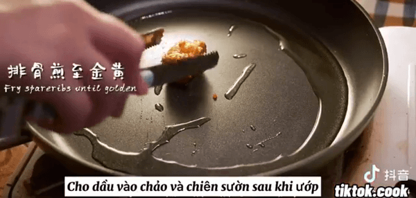 Sườn nướng phô mai kiểu Hàn Quốc: Món ăn siêu ngon và không thể bỏ qua vào ngày trời lạnh-5