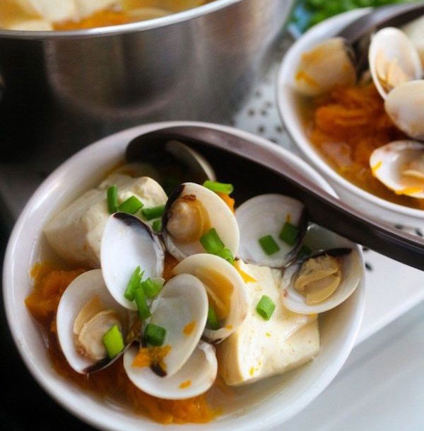 Món canh nóng hổi, thơm ngon này không chỉ giúp chị em thổi bay cái lạnh của mùa đông mà còn hỗ trợ đánh tan cả mỡ thừa trong cơ thể!-9