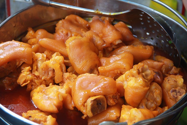 Chân giò hầm ngũ vị thơm ngon&nbsp;xua tan giá lạnh-3