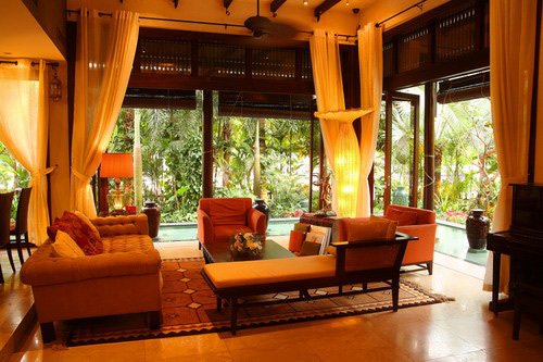 Hoa hậu Việt Nam đăng quang ở độ tuổi trẻ nhất: Sở hữu khối tài sản lên tới hàng ngàn tỷ đồng, cách dạy con lại càng đáng ngưỡng mộ-8