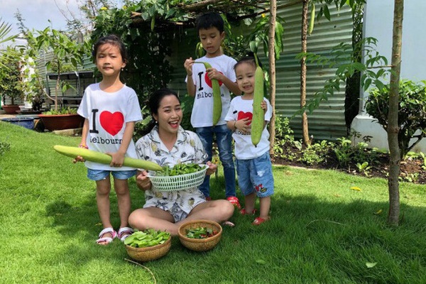 Ngắm vườn hồng tự nhiên nhà người ta đẹp đến mức muốn nghẹt thở-17