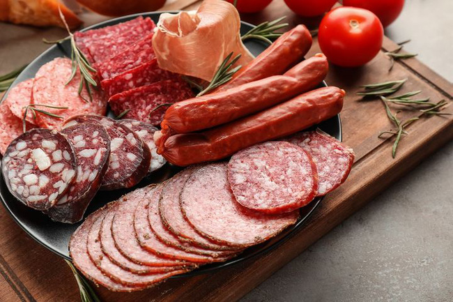 Bất kể nam hay nữ có thói quen ăn thịt thế này tuổi thọ bị rút ngắn rất nhanh-4