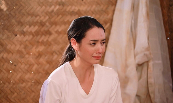 Đang lúc khó khăn nhất, tôi không ngờ lại nhận được cuộc điện thoại của sếp và một tin nhắn từ ngân hàng-1