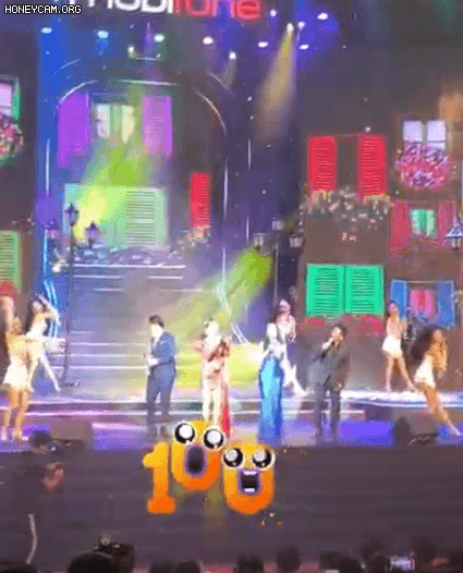 Lam Trường ngã chổng vó trên sân khấu, run đến mức quên luôn lời bài hát, còn bị Bằng Kiều đứng trêu suốt tiết mục-2