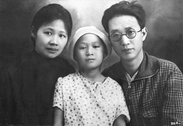 Mê đắm nữ sinh có gia đình, thầy giáo đến tận nơi đề nghị người chồng nhường vợ cho mình, ngày kết hôn, chồng cũ gửi đến một món quà ngoài sức tưởng tượng-5