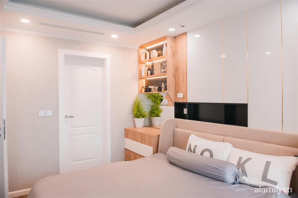 Căn hộ chanh sả tưng bừng đón mừng Giáng sinh của chàng MC độc thân đất Hà Thành-23