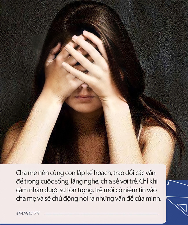 Cảnh báo: Xôn xao tình trạng nhiều học sinh dùng dao lam tự rạch tay chân, có em rạch đến 27 vết, nghi học theo trên Youtube-6