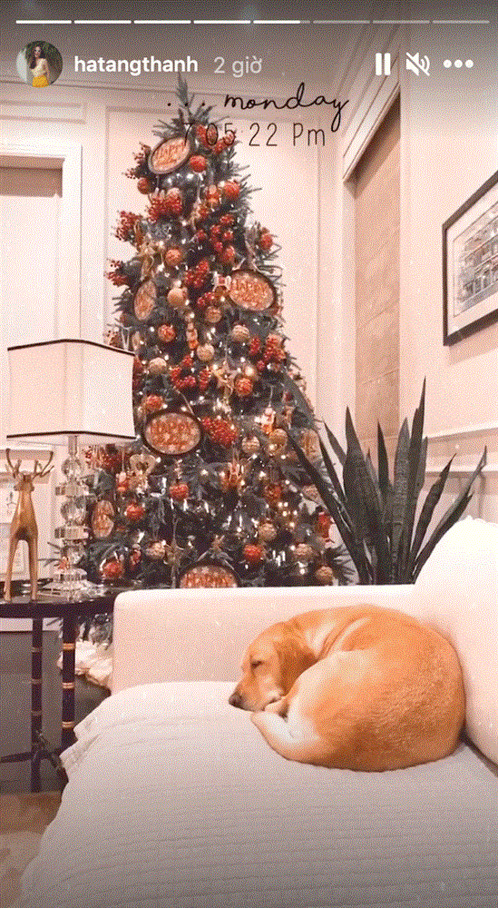 Lạc vào không gian sang chảnh nhà Tăng Thanh Hà mùa Giáng sinh, thoáng qua mấy giây đủ thấy sự giàu có-3