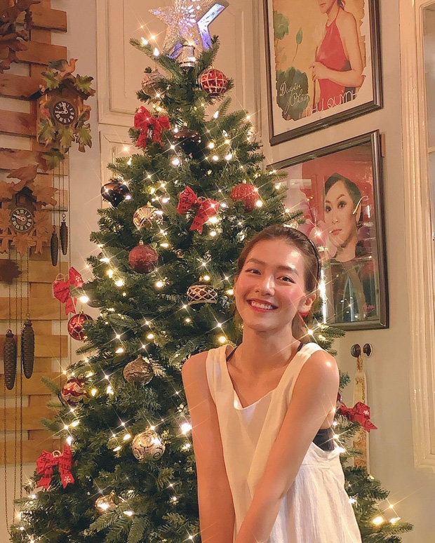 Lạc vào không gian sang chảnh nhà Tăng Thanh Hà mùa Giáng sinh, thoáng qua mấy giây đủ thấy sự giàu có-9