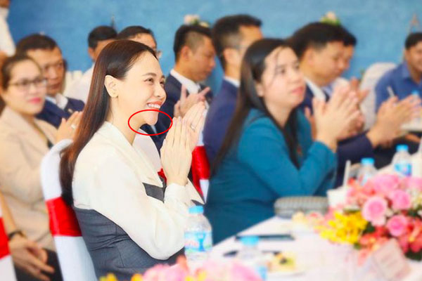 Đàm Thu Trang khoe ảnh toàn cảnh biệt thự bạc tỷ về đêm, dân tình chỉ mải nhìn khoảnh khắc cực tình của 2 vợ chồng-7