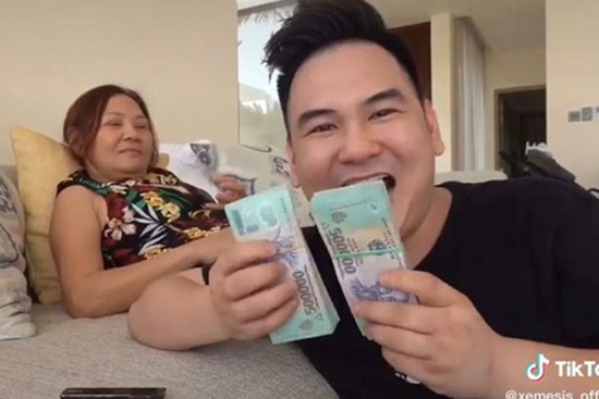 Không hổ danh là mẹ của