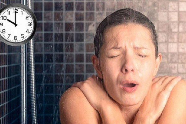 Thêm một trường hợp thanh niên 23 tuổi tử vong do tắm đêm: Những cấm kị khi tắm để tránh nguy hiểm tính mạng-3