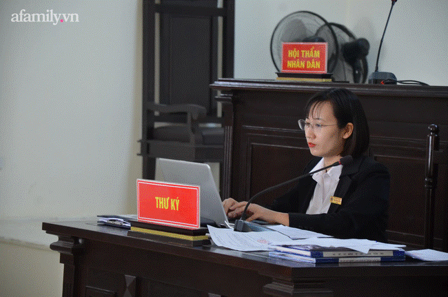 Xét xử trưởng Đài hóa thân hoàn vũ cưỡng đoạt tiền dịch vụ hỏa táng ở Nam Định: Nhiều bị hại vắng mặt vì lo ngại nhạy cảm-2