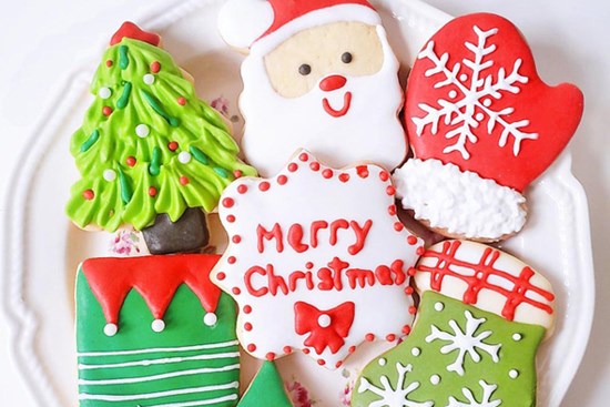 Bán cả nghìn chiếc mỗi vụ Noel, tiệm bánh 