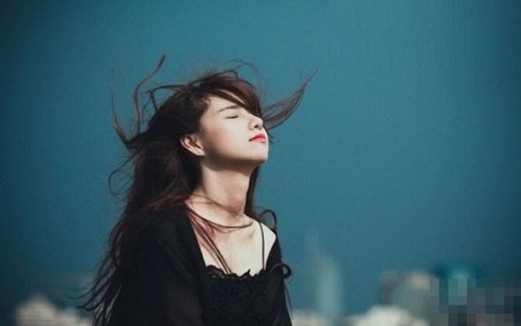 Vì sao phụ nữ giai đoạn tuổi 40 hay gặp nhiều biến cố nhất? Hãy nghe những người từng trải qua nói sự thật-1