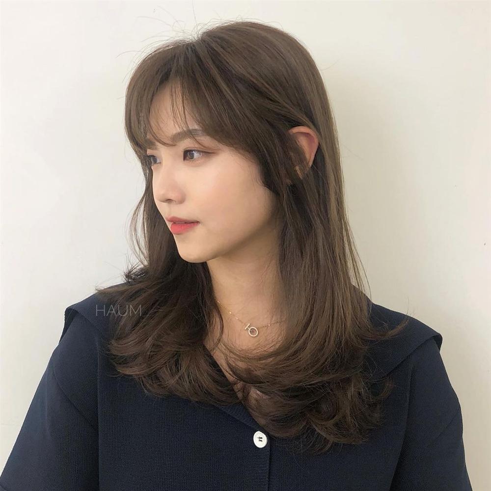 Màn biến hình thần sầu của cô nàng mặt góc cạnh nhờ thợ làm tóc có tâm và 3 lời khuyên thật lòng để chọn được kiểu tóc đẹp-6