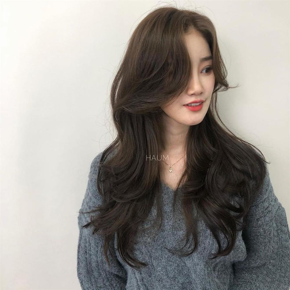 Màn biến hình thần sầu của cô nàng mặt góc cạnh nhờ thợ làm tóc có tâm và 3 lời khuyên thật lòng để chọn được kiểu tóc đẹp-8