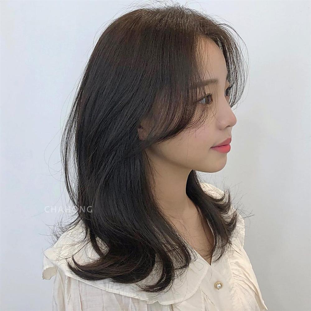 Màn biến hình thần sầu của cô nàng mặt góc cạnh nhờ thợ làm tóc có tâm và 3 lời khuyên thật lòng để chọn được kiểu tóc đẹp-9